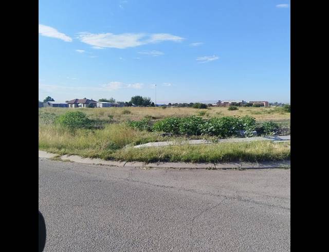 LAND FOR SALE IN MERITENG